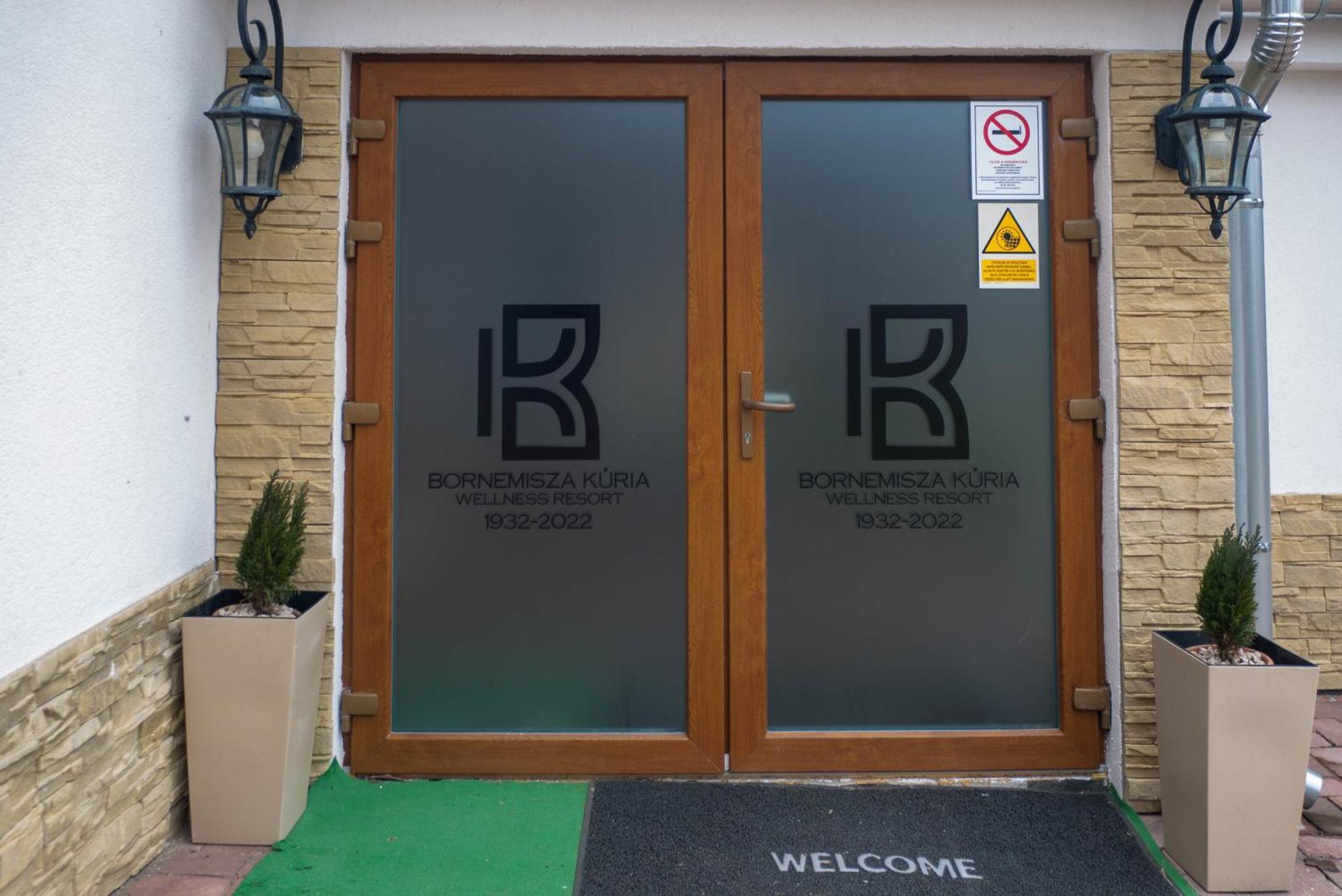 Bornemisza Kuria Wellness Resort Tiszabecs Esterno foto